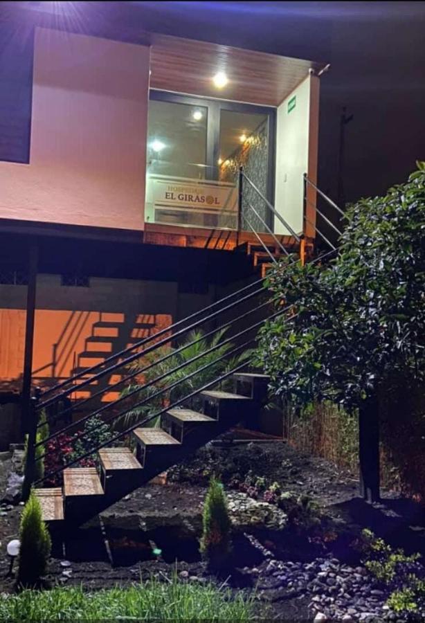 Hospedaje El Girasol Tababela Quito Eksteriør bilde